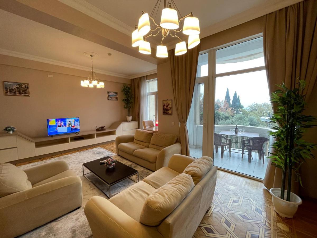 Maiden Boulevard View Baku Exterior photo