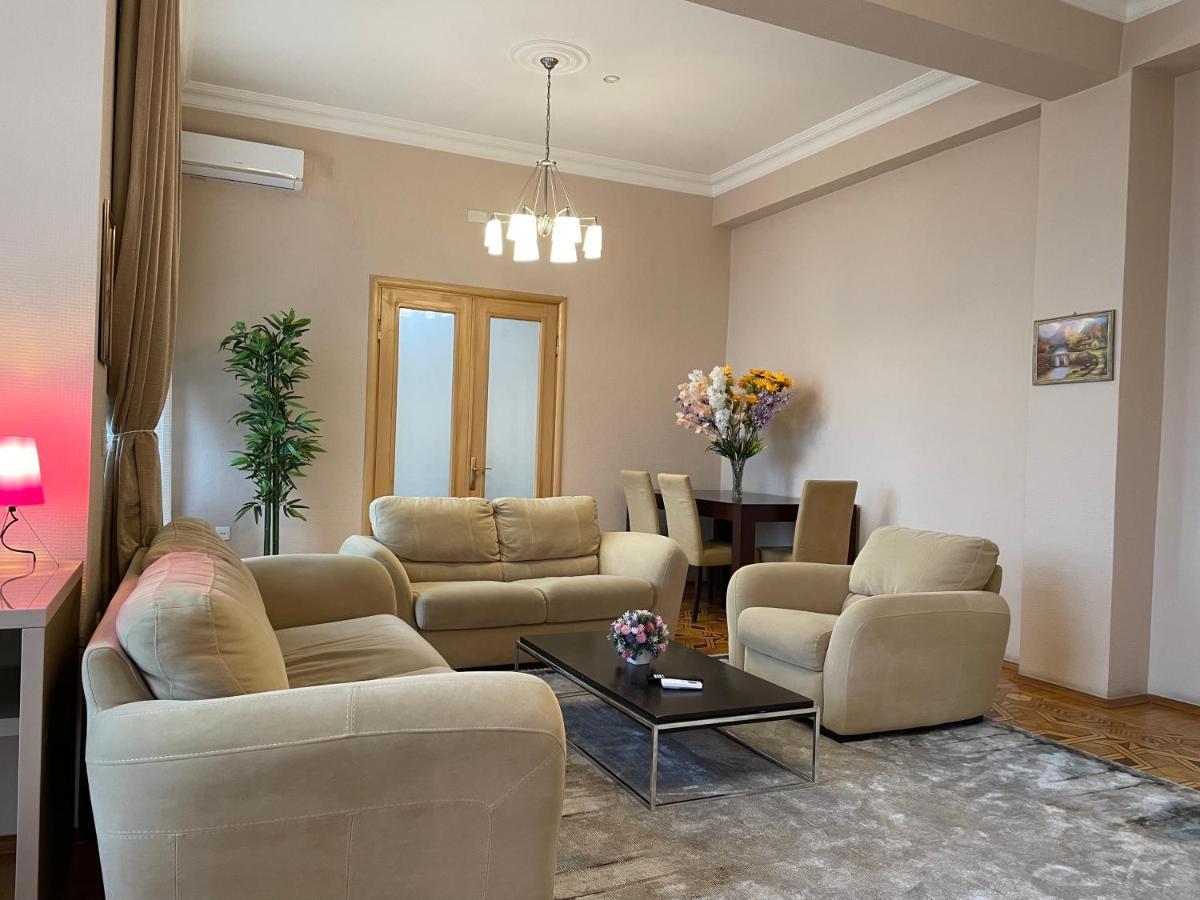 Maiden Boulevard View Baku Exterior photo